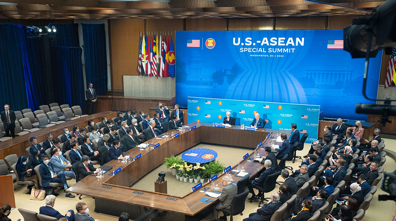 Helfgott of the University of Washington Participating in the U S ASEAN University Connections Initiative as a Fellow